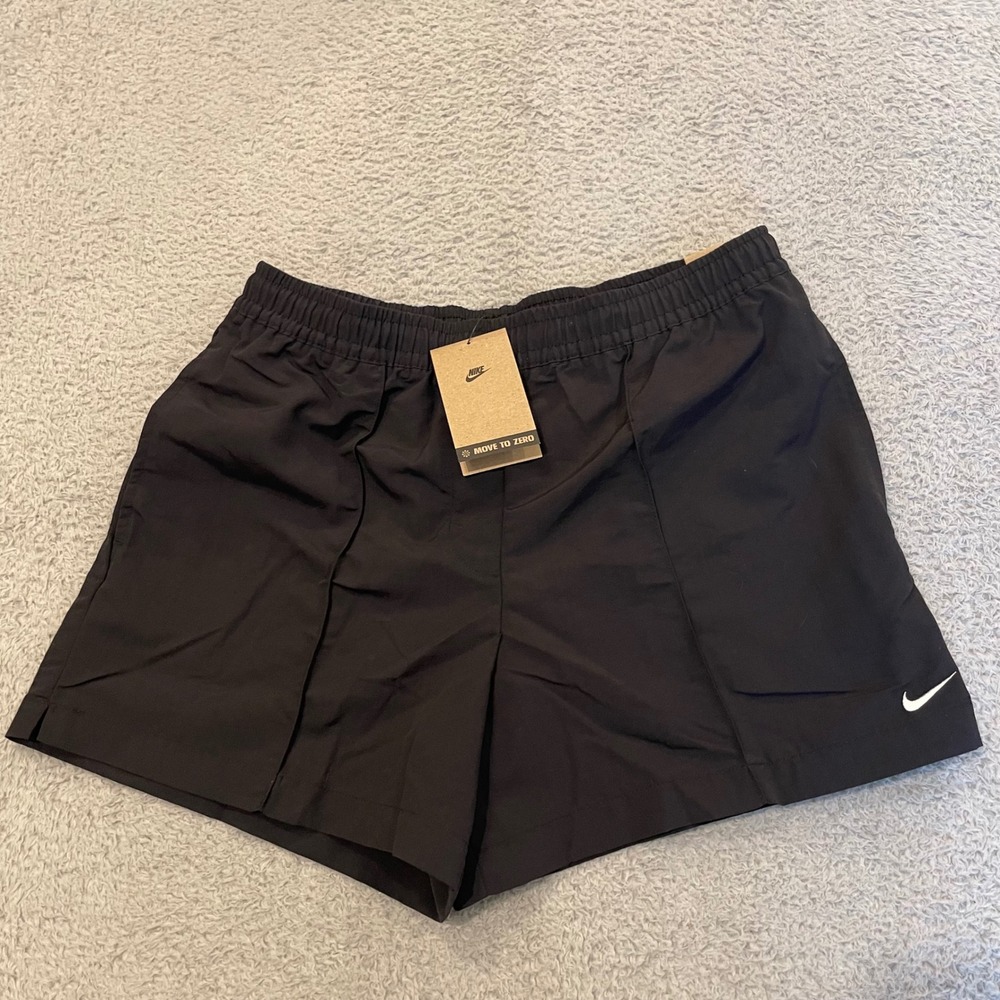NWT Nike Sportswear Everything Woven Short Womens M Black Mid Rise 5" FV6622-010
